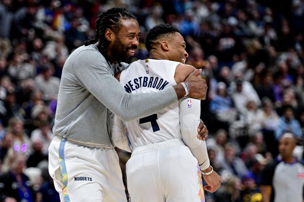 次为球迷贡 次为球迷贡