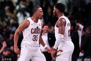 项目团队选 项目团队选